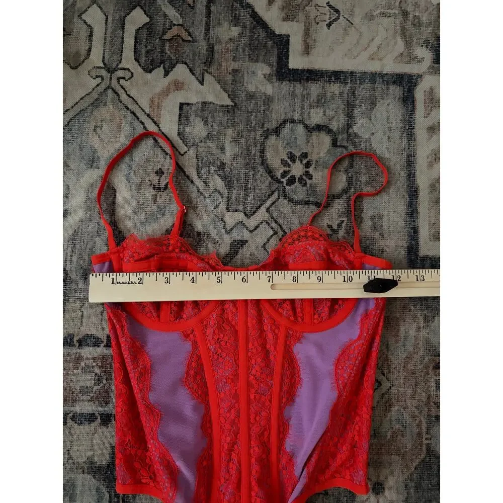 Out From Under Lace Mesh Corset Bustier Top Womens Small Red Underwire Sheer